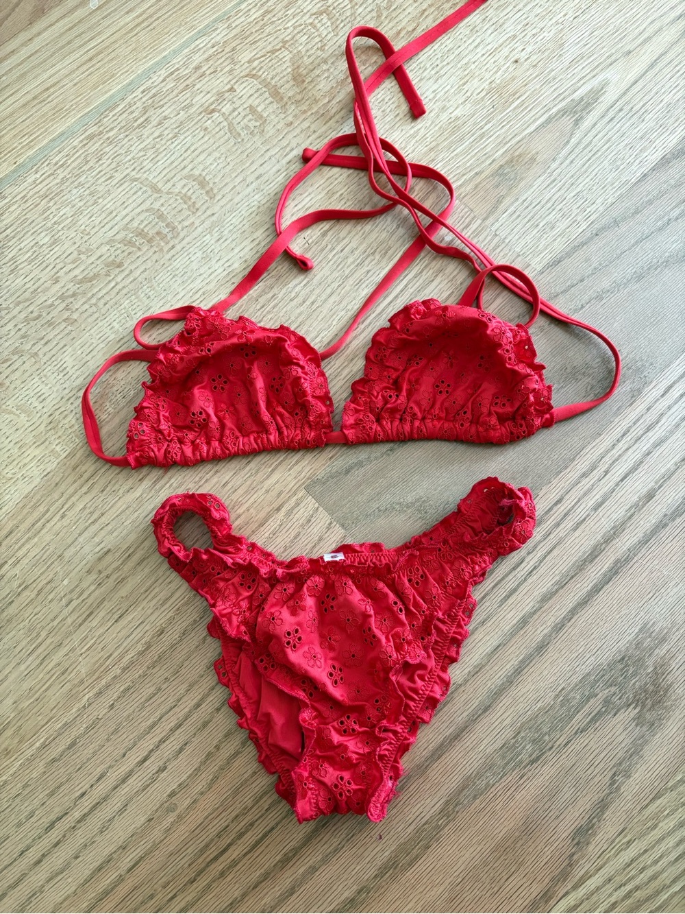 Red Eyelet Ruffle Bikini Set - Picture 1 of 2